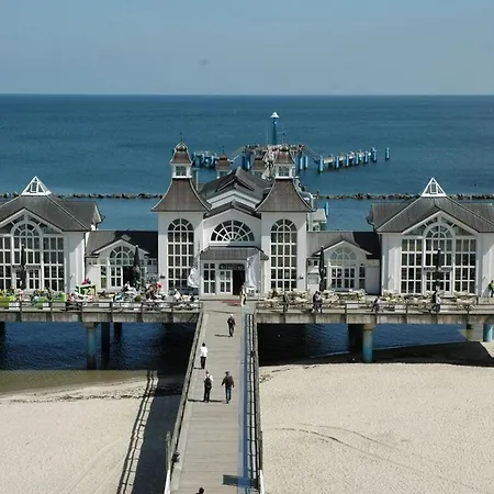 펜션 In The Suedstrand 괴렌
